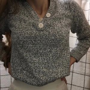 Brandy Melville sweater